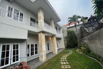 Fully renovated 6 bedroom house for rent in Kesiman Denpasar