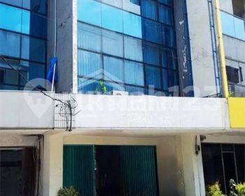 Ruko di Mt Haryono, Semarang Hl Ls 6111s