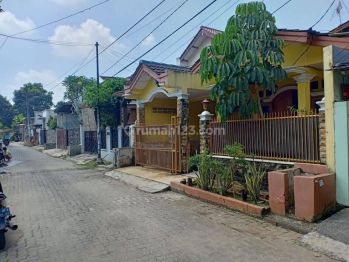 Jual Rumah Cantik Dekat St Sudimara, Bukit Nusa Indah Ciputat, J 20545