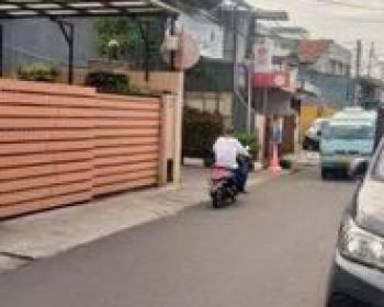 Rumah Brand New Di Daerah Kayumanis Jakarta Timur