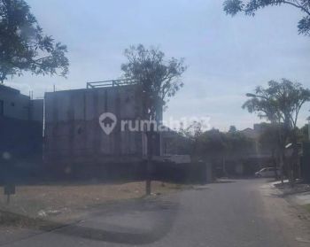 Kavling Premium Lokasi Bagus di Imperial Golf Pakuwon Indah