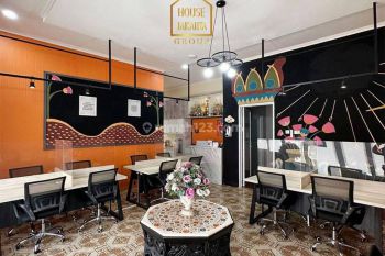 Tebet Komersial, Cafe Resto 2 Lantai, Murah Persegi Daerah Bisnis