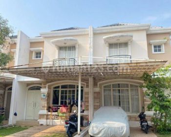 Sewa rumah green lake city 2 lantai dengan fasilitas bagus dan nyaman