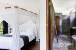 thumbnail-freehold-6-bedroom-villa-offers-rice-filed-views-in-nyambu-tabanan-2