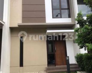 Di Sewakan  Rumah Bagus di Summarecon the orchad bekasi, Summarecon Bekasi