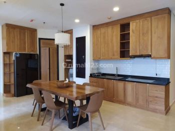 Apartemen Sudirman Suite Jakarta Pusat 3 Kamar Full Furnish Bagus