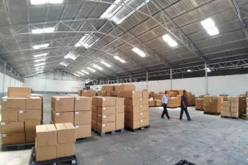Gudang Siap Pakai Hadap Jalan 1625m 25x65 di Jakarta Timur