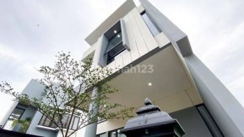 Rumah Strategis dekat Ubertos Bandung