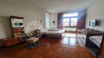 Terpesona Deh Sama Rumah Ini, Dijual Semi Furnish di Ancol Timur