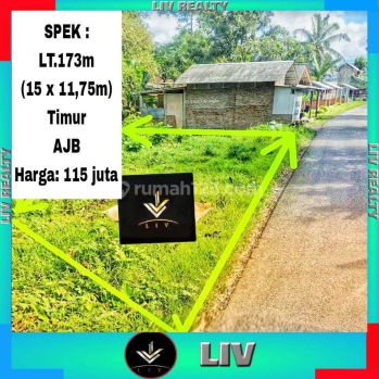 Dijual tanah pinggir jalan aspal dan strategis.