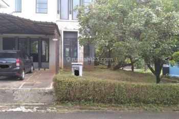 kan Rumah Siap Huni Posisi Hoek di Legenda Wisata Zona Einstein, Cibubur