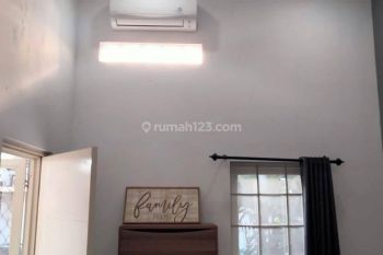 Rumah di Rungkut upn SHM Baru Timur ready unit