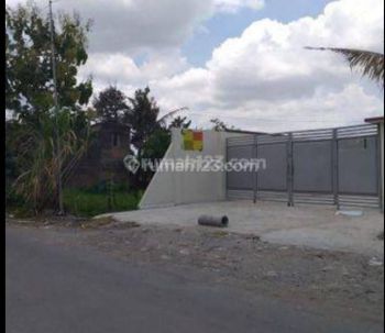 Gudang siap pakai di area industri  Gatak