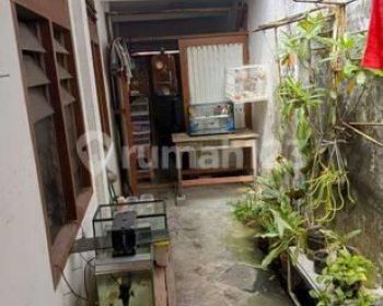 Rumah Ketintang Baru Strategis Row 2 Mobil