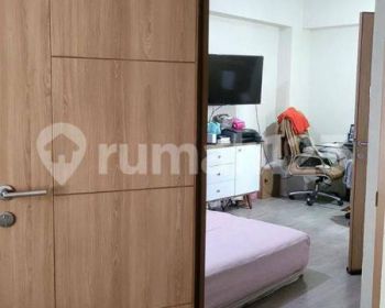 Disewa/Dijual Apartemen Green Palm Residence 3 Kamar Tidur Furnished Bagus