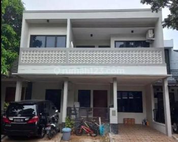 Di jual rumah di komplek  Permata bintaro jaya  sektor 9 tangsel