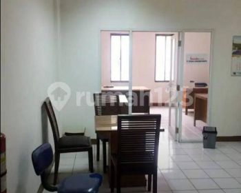 Ruko Strategis 3,5 Lantai Lokasi Bebas Banjir, Akses Tol