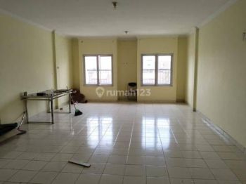 Ruko 4 Lantai Siap Pakai Strategis di Surapati Core