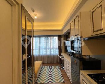 Disewakan Apartment Siap Huni Studio Full Furnish Depan Sumarecon Mall Bekasi,