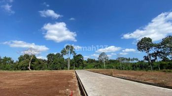 Tanah Kavling Ekslusive Riverside View Hamparan Sawah yang berada dalam Kawasan
