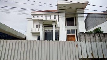 Rumah di Gunuk Pejaten Jakarta Selatan lt 637 m2 SHM Bagus