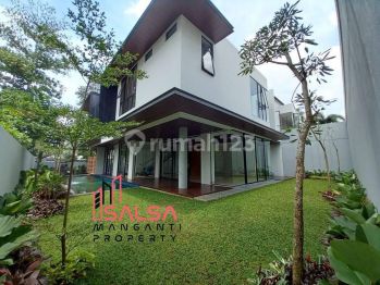 House Beautiful House Tropical Minimalis Siap Huni Taman Cantik Private Pool Ais