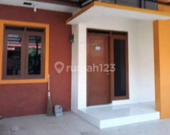Sewa Rumah Bersih Terawat 2 Lantai Puri Dago Antapani Bandung