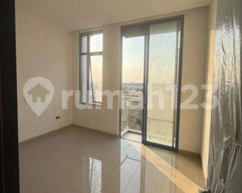 Disewakan Rumah Pantai Bukit Villa Hoek 10x30 4+1 BR Brand New