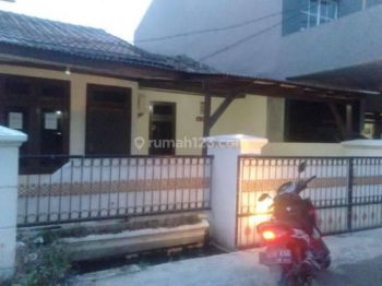 Rumah Cantik Nuansa Antik di Harapan Indah Harga Menarik 13216 Rc