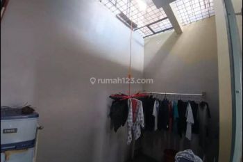 Rumah Bagus Rapi di Griya Loka BSD City