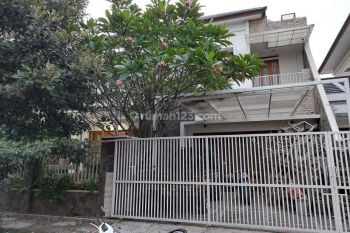 Rumah Bagus Pinggir Jalan Di Harapan Indah 2 Bekasi