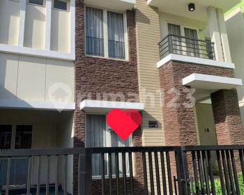 Dijual Rumah di Perumahan Grand Wisata Jalan Boulevar Utama Tambun Bekasi Jawa
