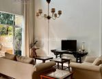 thumbnail-pakubuwono-townhouse-4-br-ensuite-low-floor-furnished-7