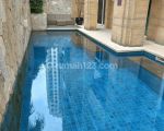 thumbnail-pakubuwono-townhouse-4-br-ensuite-low-floor-furnished-1