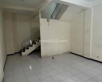 Ruko Siap Pakai Bagus Hr Muhammad Surya Inti Akses Jalan Raya