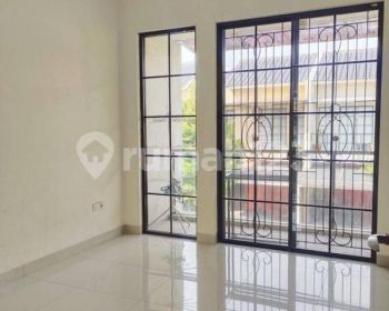 Sewa rumah cluster green village 2 SHM Bagus dan murah