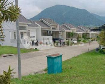 Disewakan Rumah Siap Huni View Gunung Sentul City, Bogor