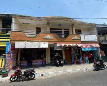 Rumah Kos Aktif dan Rumah Usaha Raya Pakis Tirtosari Surabaya