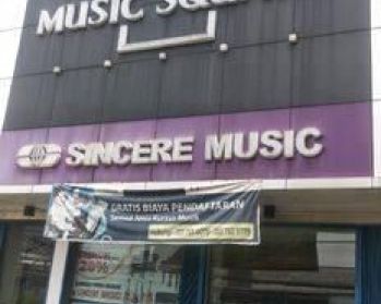 ruko siap usaha di pinggir jalan raya, lokasi ramai