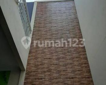 Rumah Bagus 2 Lantai Dalam Cluster Dkt Stasiun LRT di Jatibening