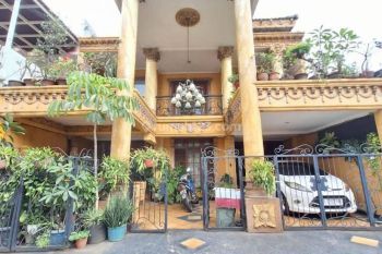 Rumah cantik siap huni dalam perumahan di ciputat timur