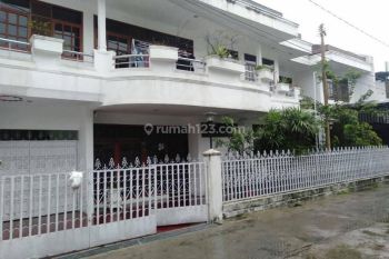 Rumah Mewah Terawat Lokasi Mantep Sayap Bkr