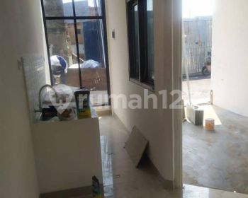 Rumah Murah elegant cantik 2 lantai dekat Stasiun Glodok Jakarta barat