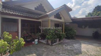 Rumah Luas strategis dekat Toll Jati Waringin Bekasi