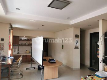 Dijual Ruko Pusat Kota di Jalan Ibu Inggit Garnasih Bandung