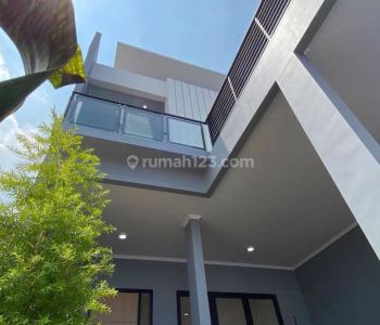 Rumah di Perumahan Syariah 2KM dr Jl AH Nasution Arcamanik Ujungberung