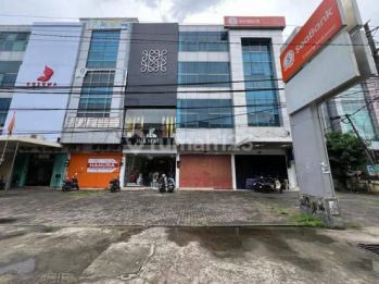 Disewakan Ruko 4 Lantai di Jl. AP. Pettarani, Panakukkang, Makassar (rd),