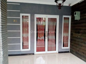 Rumah, Ada Kamar Kost, Di Kelapa Dua Jakarta Barat