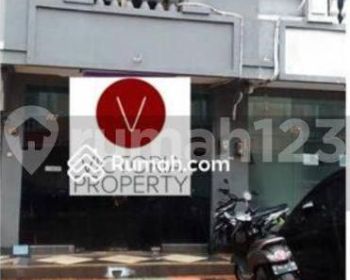 Ruko di sewa / jual 2 lantai posisi strategis di Cibubur Time Square