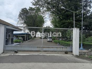 TANAH DAN BANGUNAN BEKAS PABRIK DI RAYA MOJOSARI KRIAN